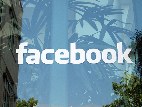 Facebook devojka!